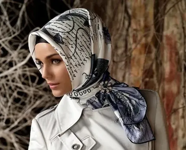 خرید و قیمت انواع روسری حراجی عمده